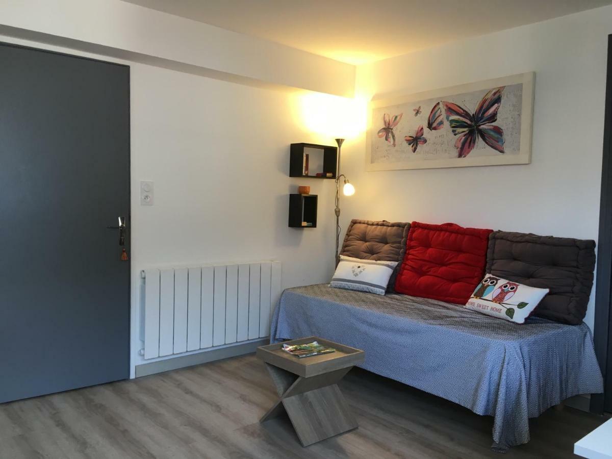 Le Clemenceau Apartment Peronne  Bagian luar foto
